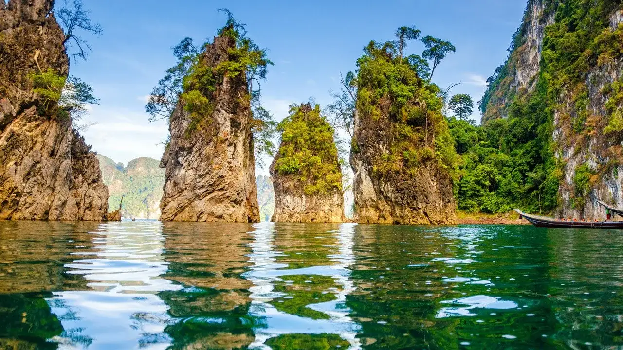 Surat, India — flight destination from Bangkok