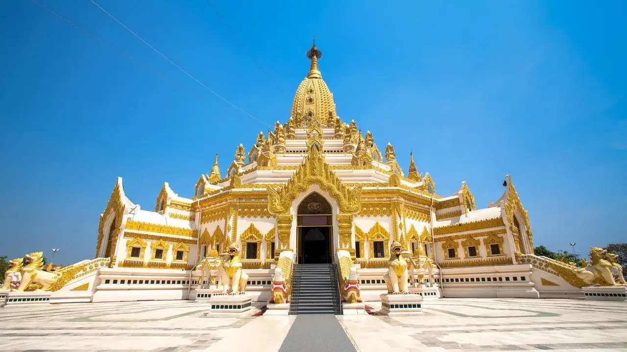 Yangon, Myanmar (Burma) — flight destination from Bangkok